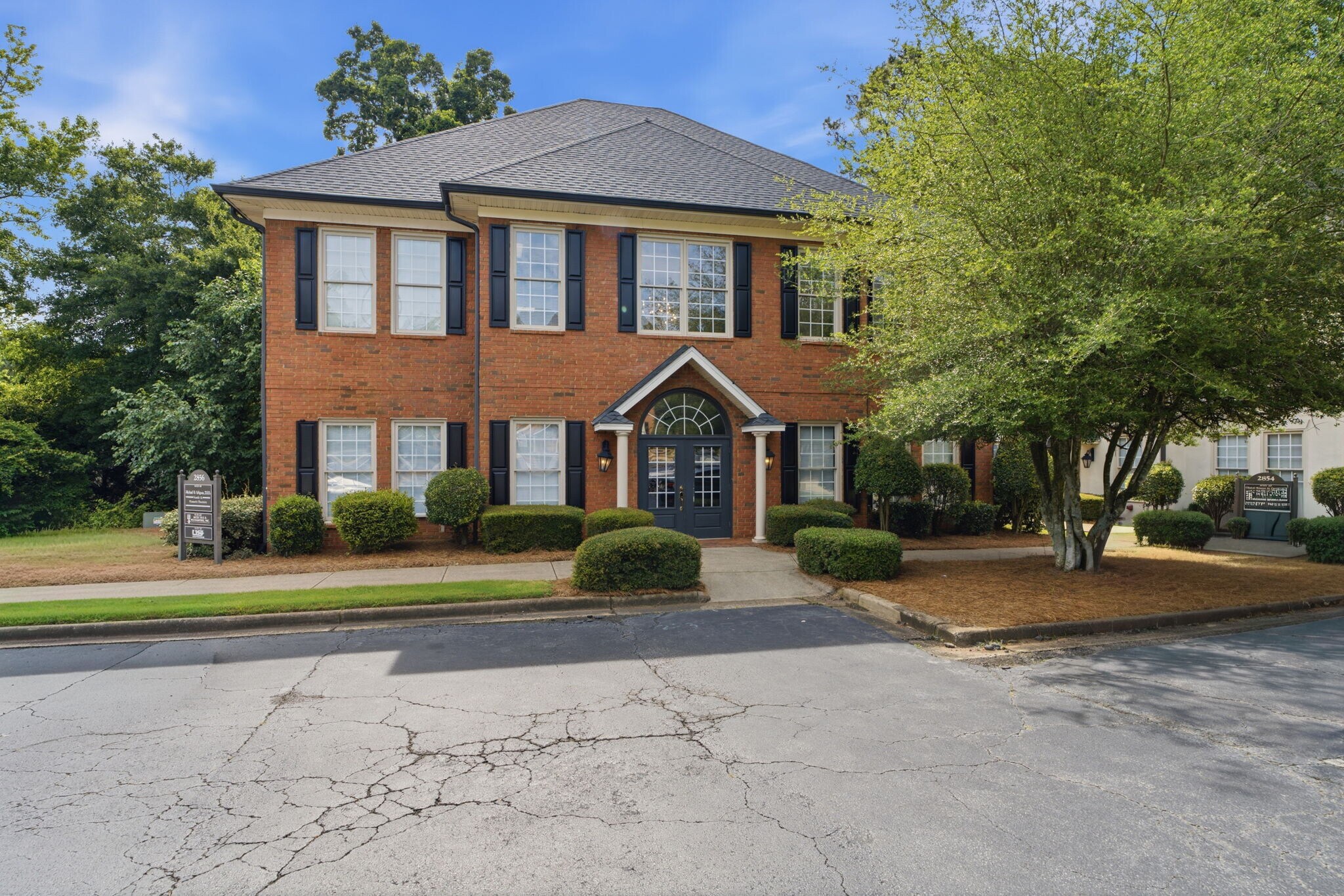 2856 Johnson Ferry Rd, Marietta, GA à vendre Photo du bâtiment- Image 1 de 20