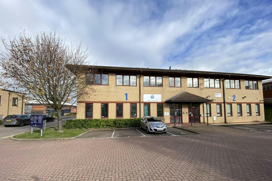 2 Wenman Rd, Thame à louer - Photo du bâtiment - Image 1 de 5