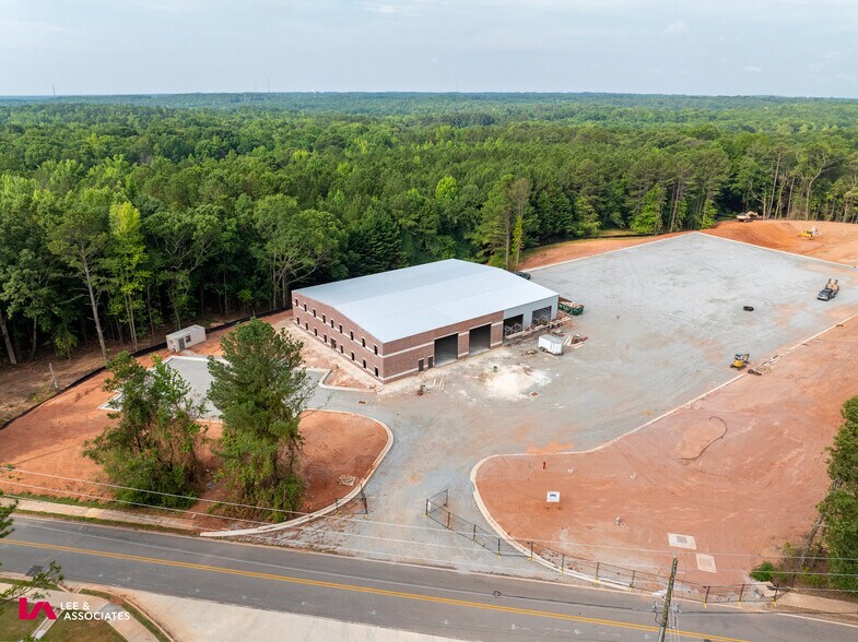 8385 Tatum Rd, Palmetto, GA à louer - Photo du bâtiment - Image 2 de 13
