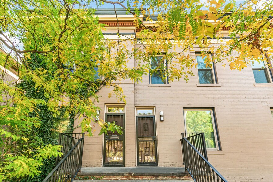 818 E 19th Ave, Denver, CO à vendre - Photo du bâtiment - Image 2 de 30