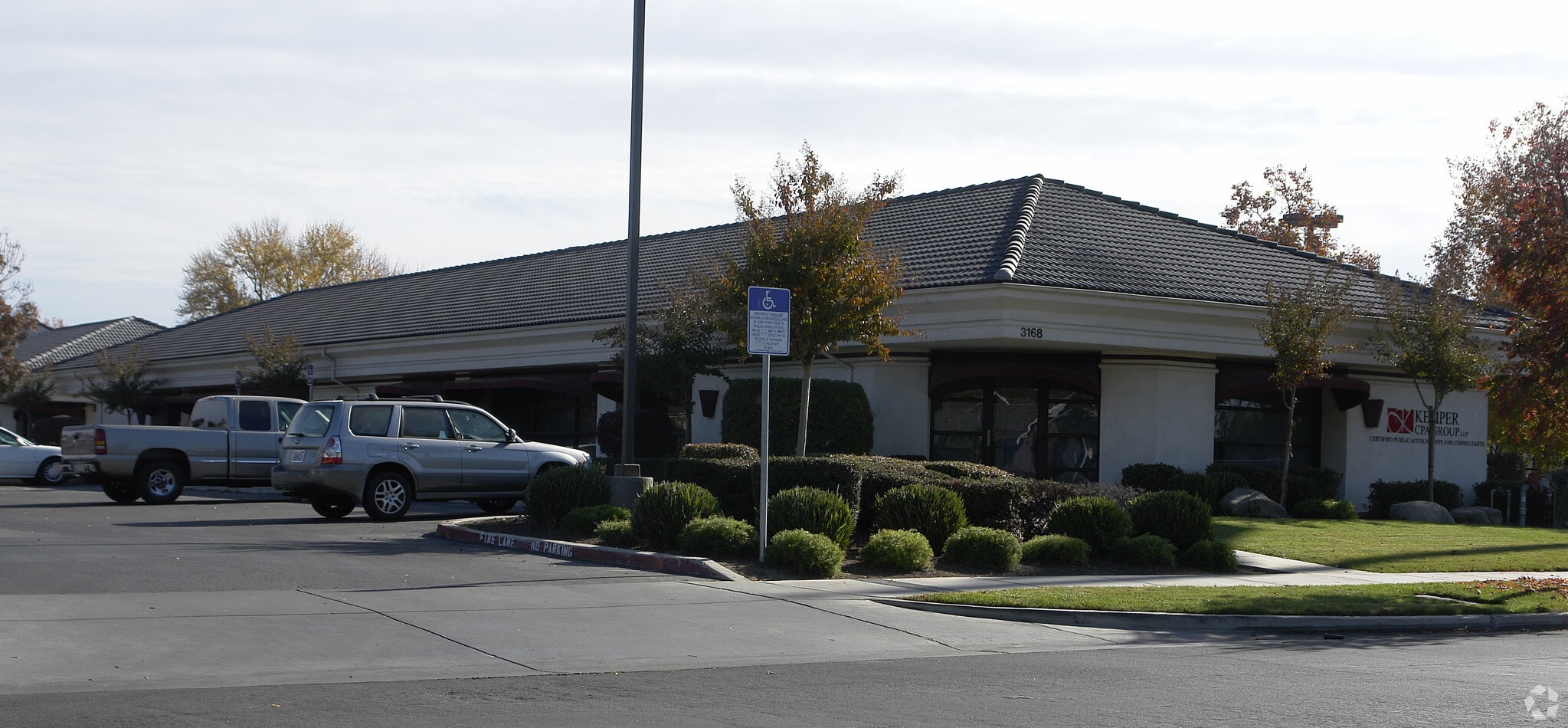 3168 Collins Dr, Merced, CA for lease Primary Photo- Image 1 of 6