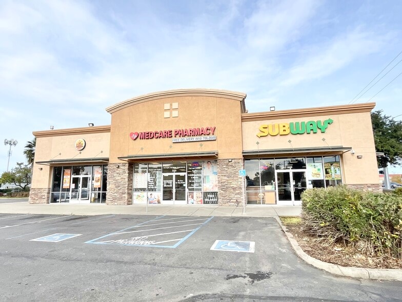 4845 Watt Ave, North Highlands, CA for lease - Building Photo - Image 1 of 14