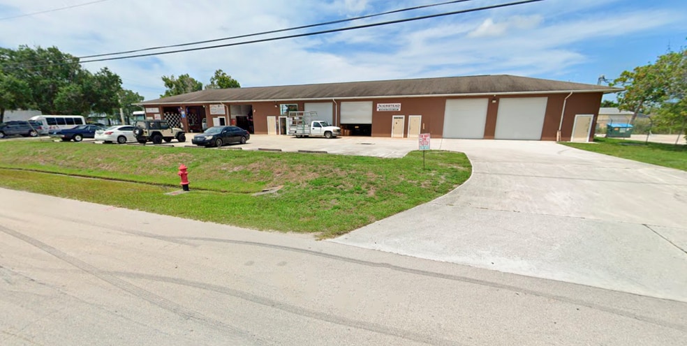 1901-1913 SW Biltmore St, Port Saint Lucie, FL for sale - Building Photo - Image 3 of 8