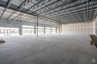 2220 Eldridge Rd, Sugar Land, TX for lease Interior Photo- Image 2 of 4
