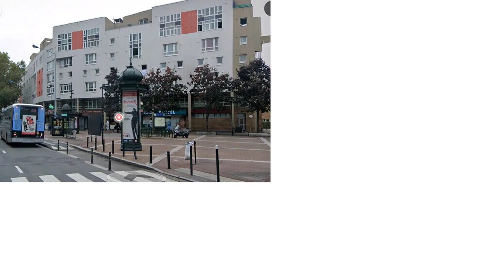 13 Place Des Pianos, Saint-Denis for lease - Building Photo - Image 3 of 5