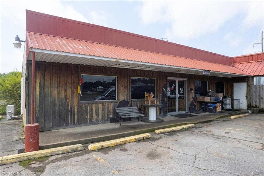 5910 Alma Hwy, Van Buren, AR for sale - Building Photo - Image 1 of 10