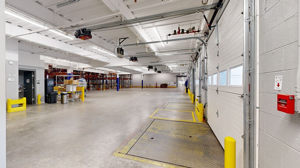 981 Industrial Park Rd, Columbia, TN for lease - Matterport 3D Scan - Image 3 of 40