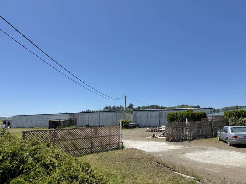 175 3rd St, Tillamook, OR for sale - Building Photo - Image 2 of 5