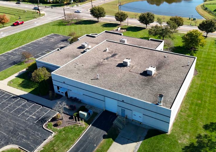 6037 Commerce Ct, Mason, OH for lease - Building Photo - Image 2 of 16