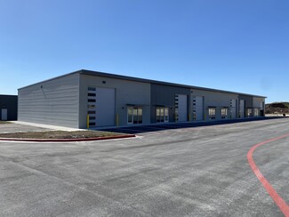 Plus de détails pour 295 County Road 214, Liberty Hill, TX - Industriel à vendre