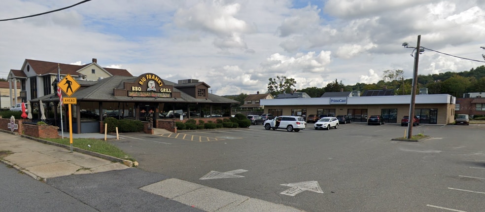 572 Watertown Ave, Waterbury, CT for sale - Building Photo - Image 2 of 22