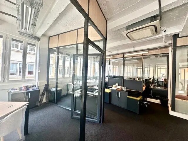 Bureau dans Paris à louer - Photo intérieure - Image 3 de 59