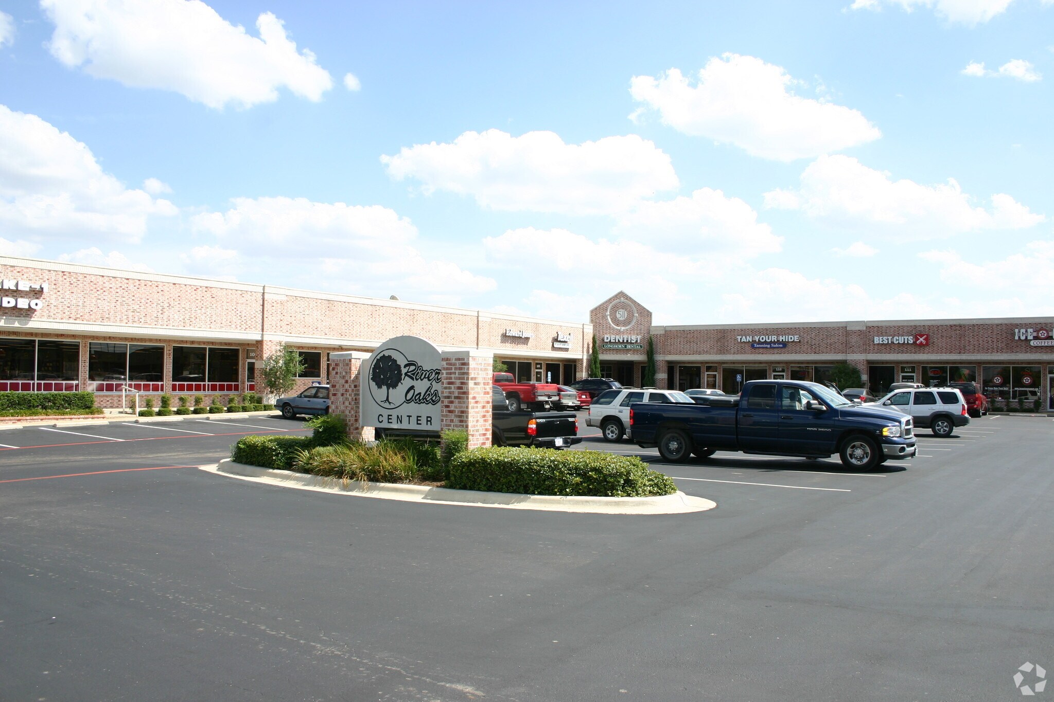 511 Lake Rd, Belton, TX for lease Primary Photo- Image 1 of 3