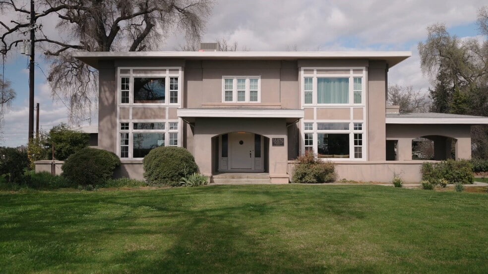 18896 Grangeville Blvd, Lemoore, CA for sale - Commercial Listing Video - Image 2 of 50