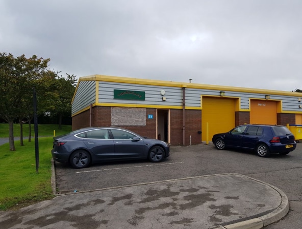 Units E3-E4 Enterprise Way, Bradford for lease - Building Photo - Image 2 of 2