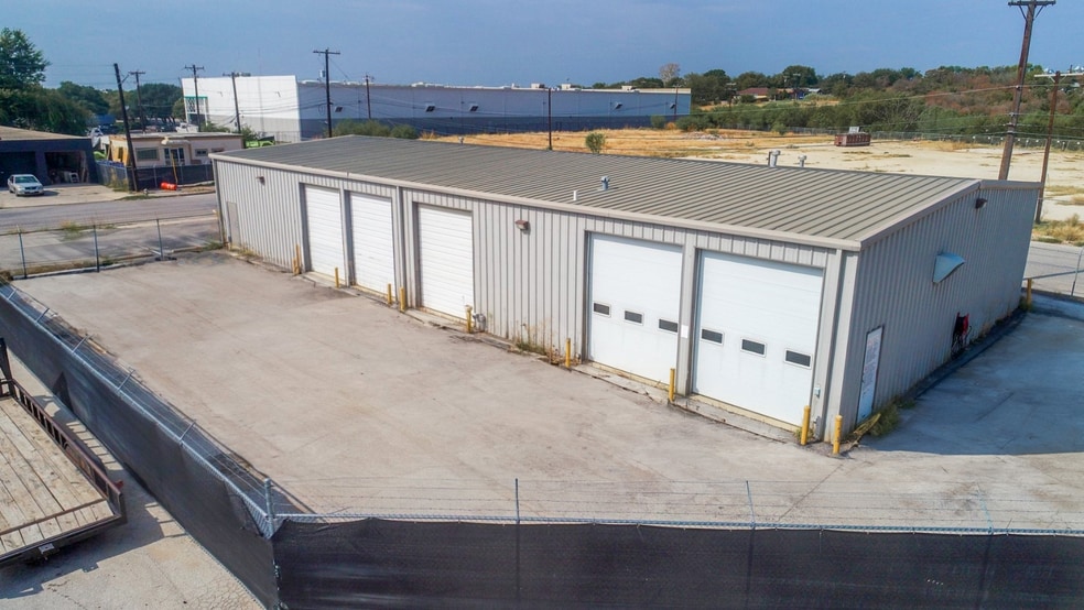 4711 Broom St, San Antonio, TX for lease - Building Photo - Image 3 of 8