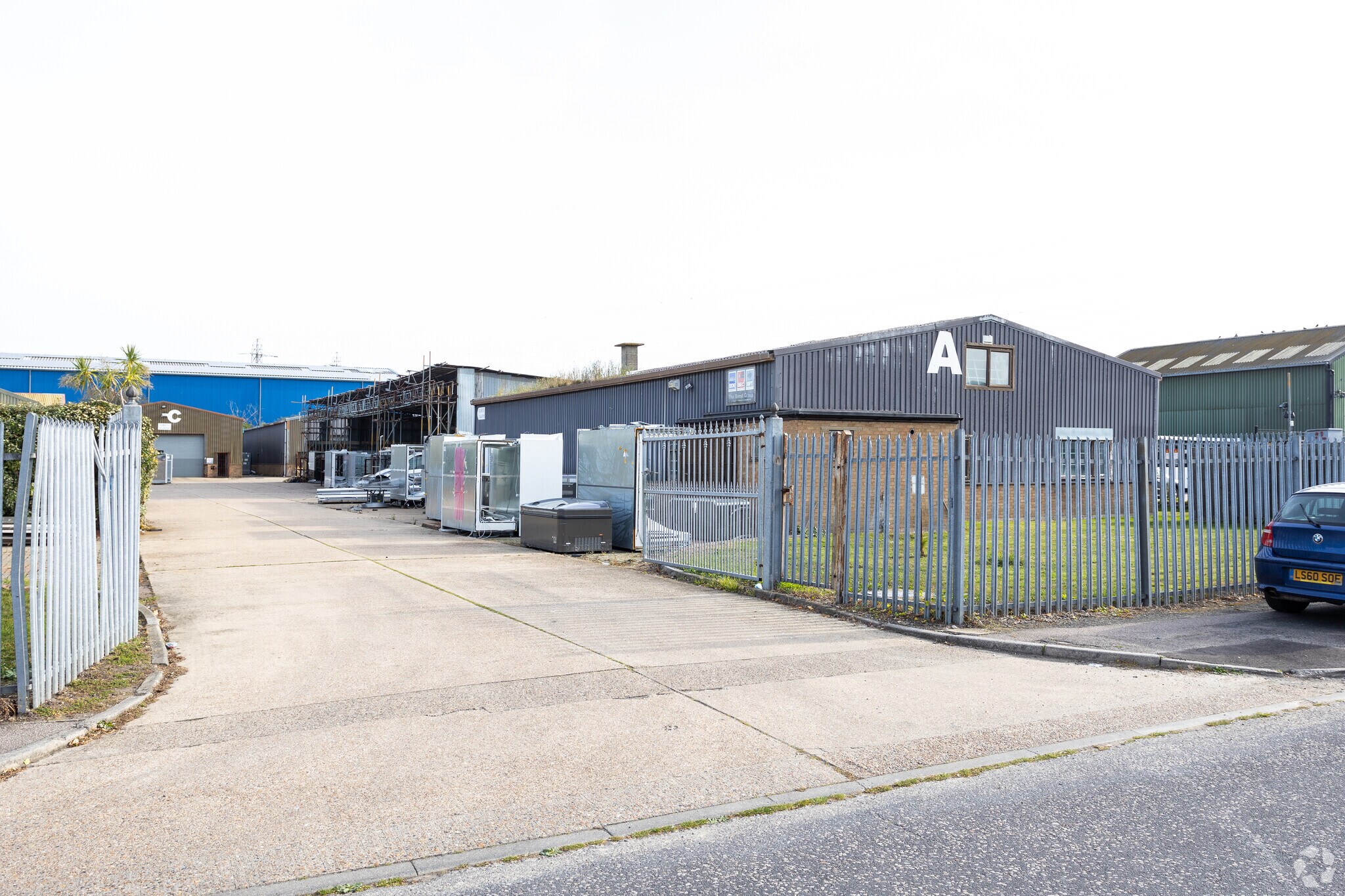 Dorset Rd, Sheerness for sale Primary Photo- Image 1 of 3