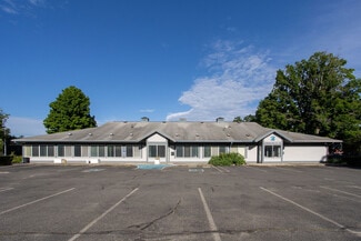 Plus de détails pour 789 Main St, Great Barrington, MA - Bureau à vendre