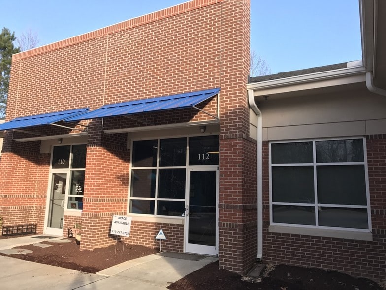 151 Quarrystone Cir, Cary, NC for lease - Building Photo - Image 3 of 4