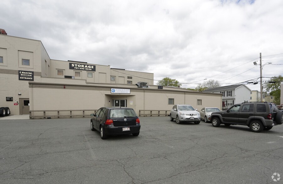 71 Linden St, Lynn, MA à louer - Photo du bâtiment - Image 3 de 25