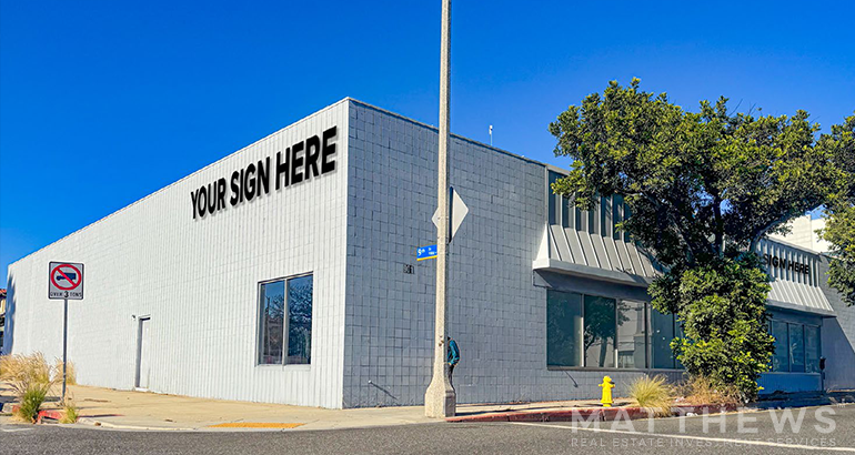 901 Santa Monica Blvd, Santa Monica, CA for lease - Building Photo - Image 1 of 3