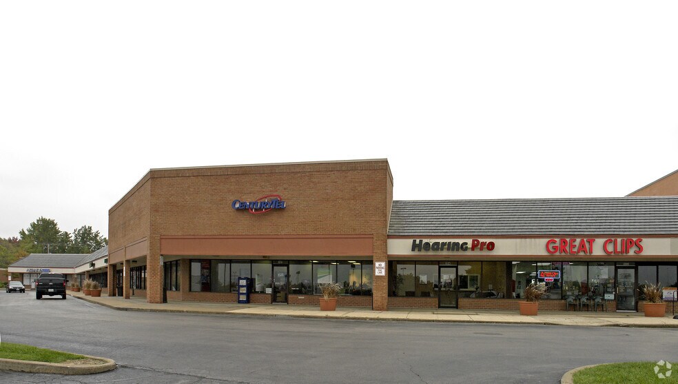 200-288 Mid Rivers Ctr, Saint Peters, MO à louer - Photo du bâtiment - Image 3 de 6