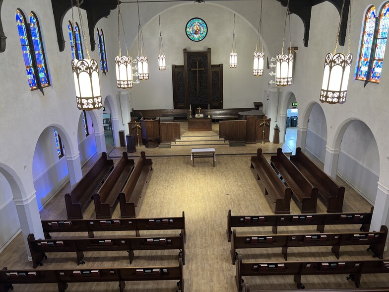 420 W 19th St, Costa Mesa, CA for lease - Building Photo - Image 3 of 3