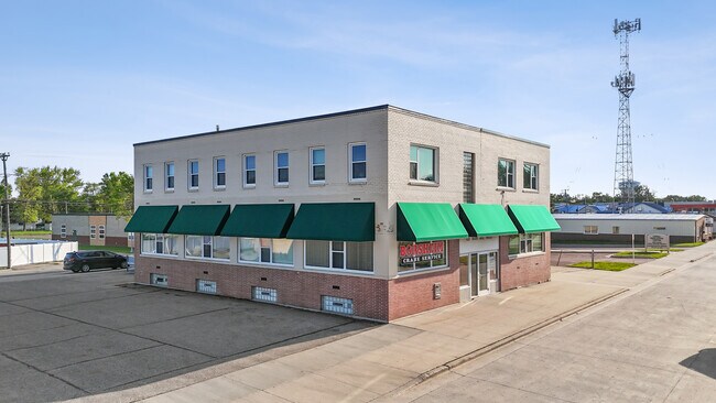 More details for 133 W Main Ave, West Fargo, ND - Retail for Sale