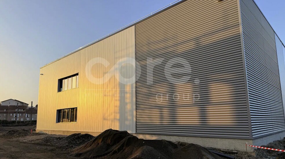 Chemin De La Lône, Pierre-Bénite for lease - Building Photo - Image 2 of 4