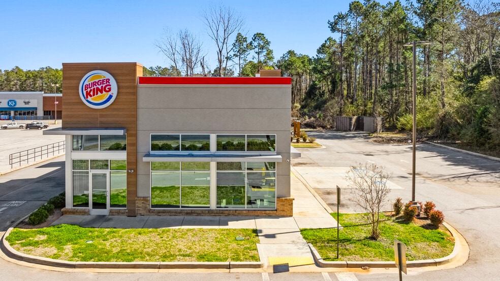 195 US 321 Byp, Winnsboro, SC for sale - Building Photo - Image 2 of 12