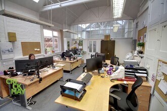 Paddockhall Rd, Haywards Heath à vendre Photo intérieure- Image 2 de 9