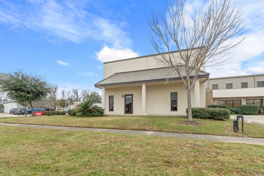 6768 Complex Dr, Baton Rouge, LA for lease - Building Photo - Image 3 of 24
