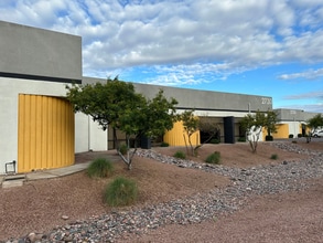 2740 S Hardy Dr, Tempe, AZ for lease Building Photo- Image 2 of 7