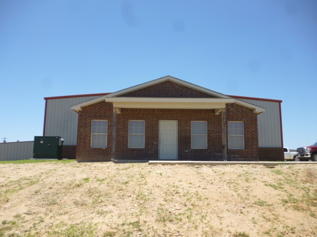 1807 McCowen St, Snyder, TX for sale - Building Photo - Image 1 of 1