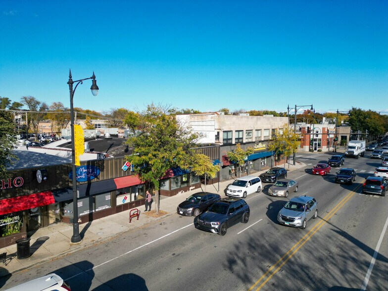 5400-5406 W Devon Ave, Chicago, IL à louer - Photo du bâtiment - Image 2 de 30