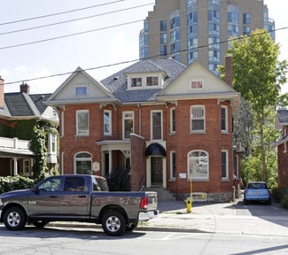 Plus de détails pour 103-105 Collier St, Barrie, ON - Bureau à louer