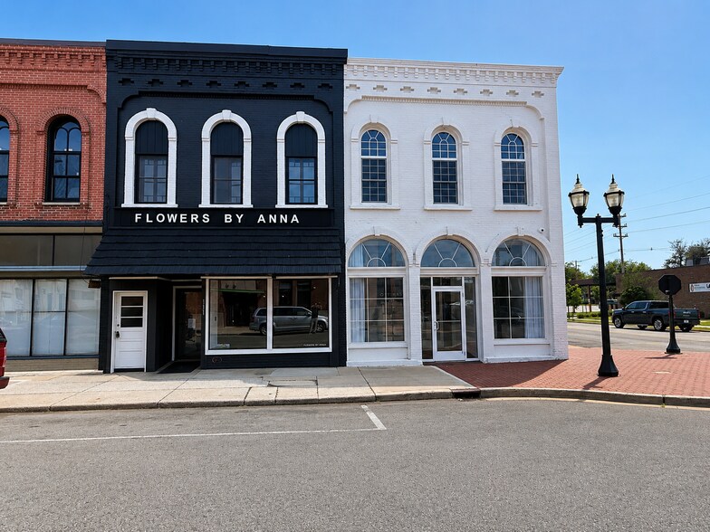 111 Commercial St, Dowagiac, MI for sale - Building Photo - Image 3 of 55