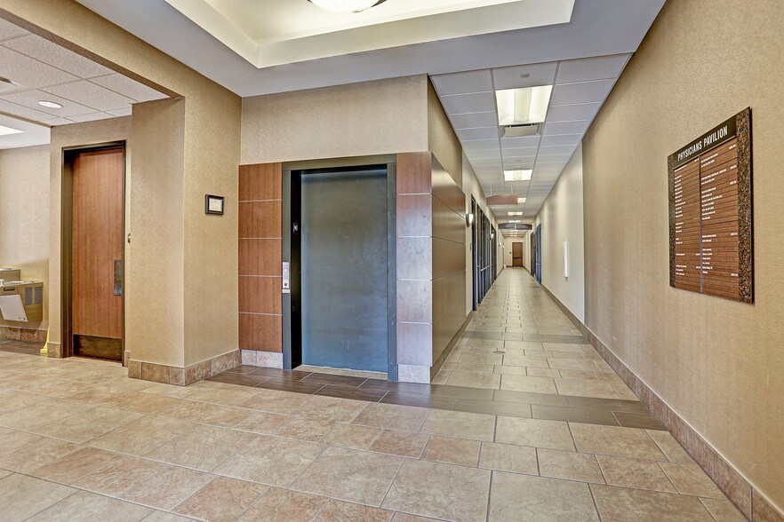 16902 Southwest Fwy, Sugar Land, TX à louer - Autre - Image 2 de 16