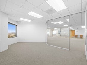 4365 Executive Dr, San Diego, CA for lease Interior Photo- Image 2 of 7