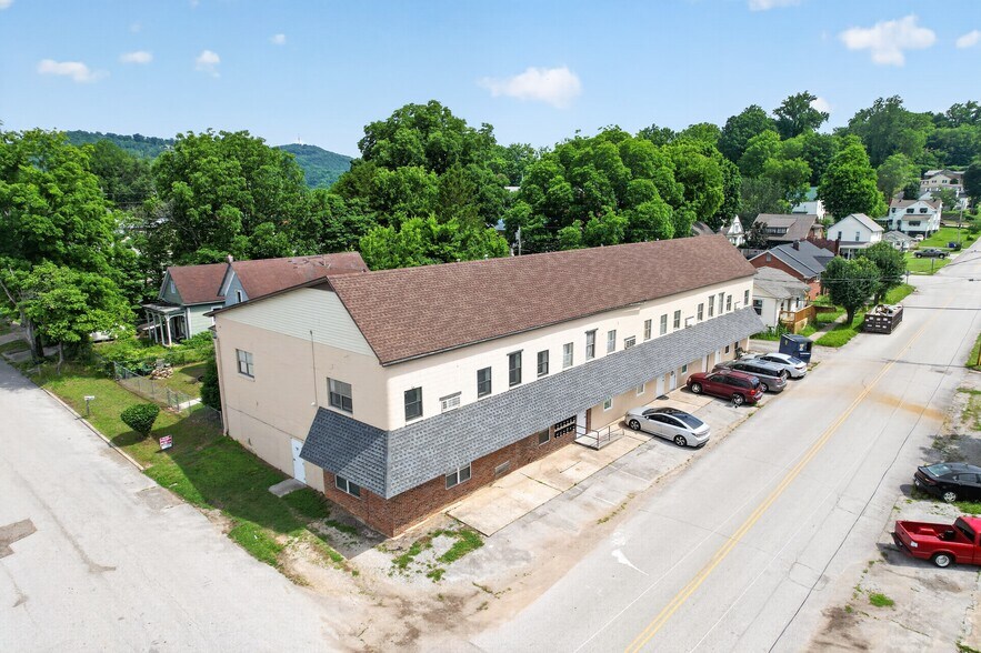 201-302 Sewanee st St, Harriman, TN à vendre - Photo du bâtiment - Image 3 de 7