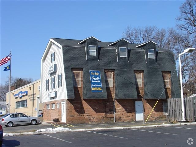 8 16th Ave, Brooklyn Park, MD for lease - Building Photo - Image 2 of 6