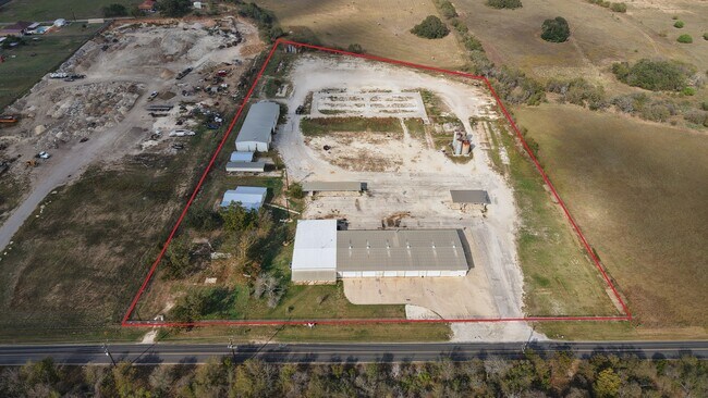 More details for 14685 Old Frio City Rd, Lytle, TX - Industrial for Lease