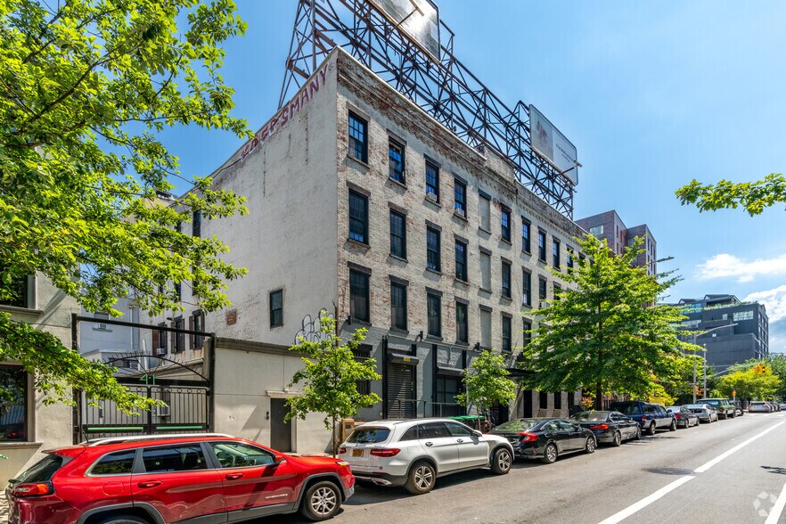 47 S 5th St, Brooklyn, NY for lease - Building Photo - Image 2 of 19