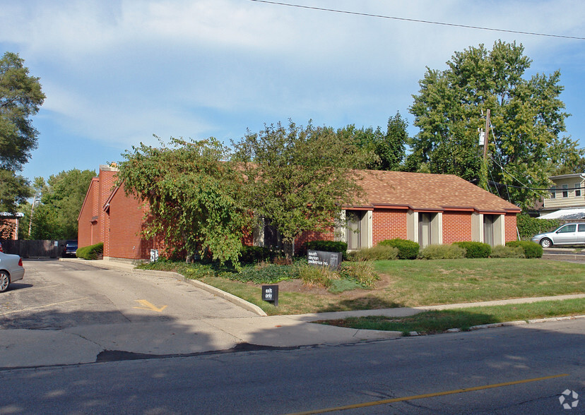 617 Shroyer Rd, Dayton, OH for lease - Building Photo - Image 2 of 2