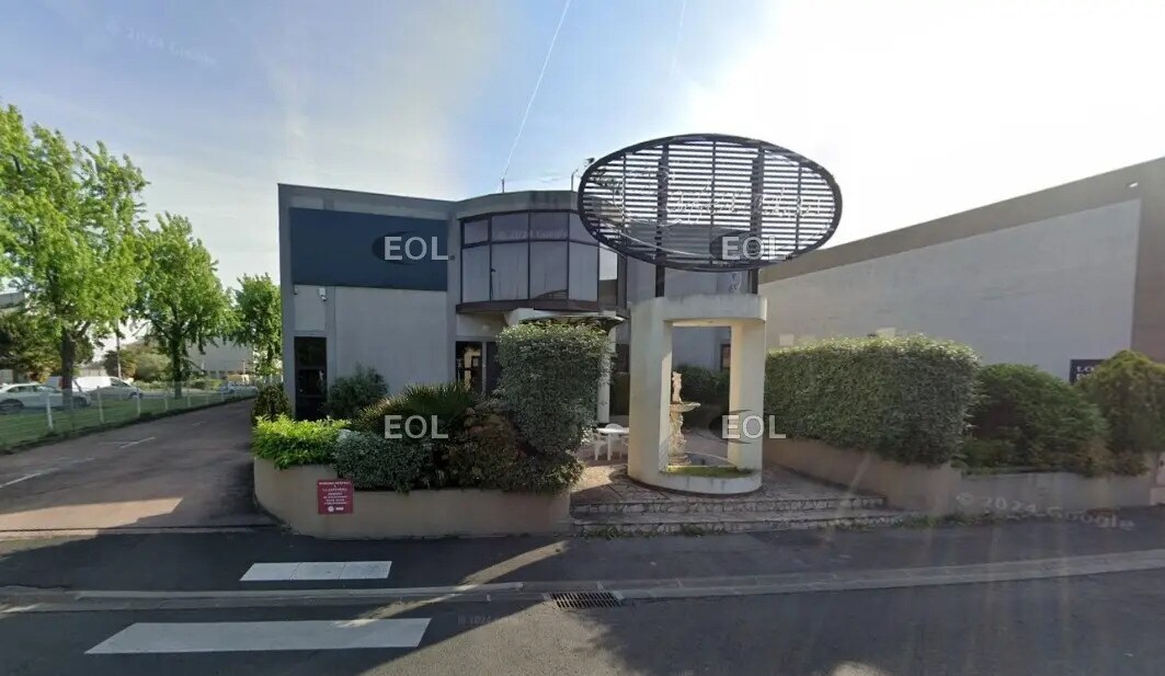 Flex in Champigny-sur-Marne for lease Building Photo- Image 1 of 14