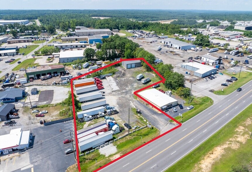 13021 Veterans Memorial Hwy, Douglasville, GA for lease - Building Photo - Image 2 of 8