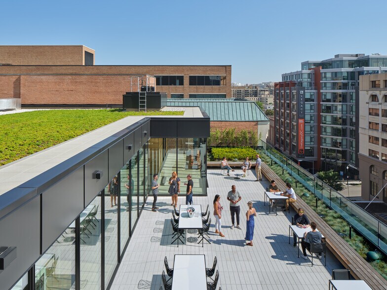 1222 22nd St NW, Washington, DC à louer - Photo du bâtiment - Image 3 de 14