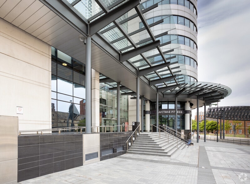 Water Ln, Leeds for lease - Building Photo - Image 3 of 4