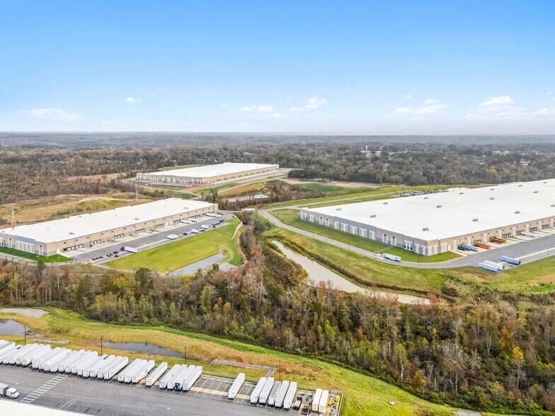 000 Aberdeen Blvd, Gastonia, NC for lease - Building Photo - Image 3 of 3