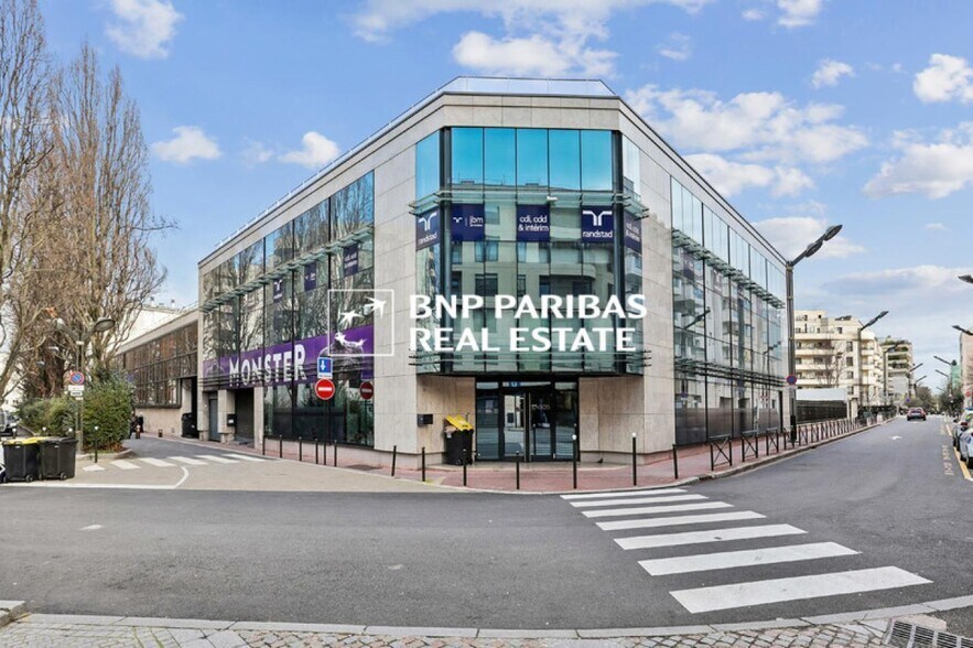 Bureau dans Levallois-Perret à louer - Photo du bâtiment - Image 1 de 14